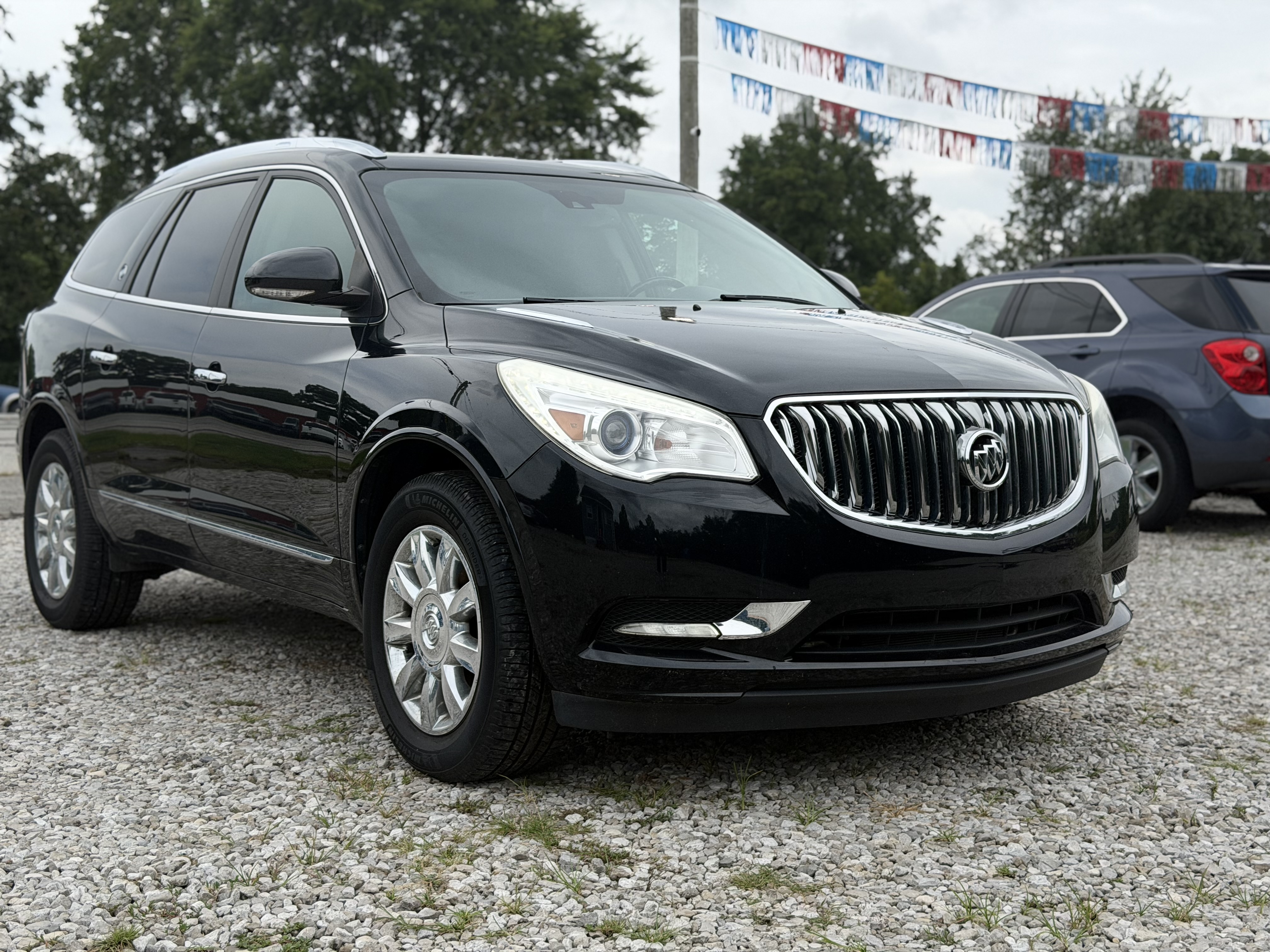 Black 2014 Buick Enclave front three-quarter view